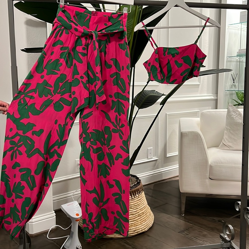 Two Piece Set - image 7